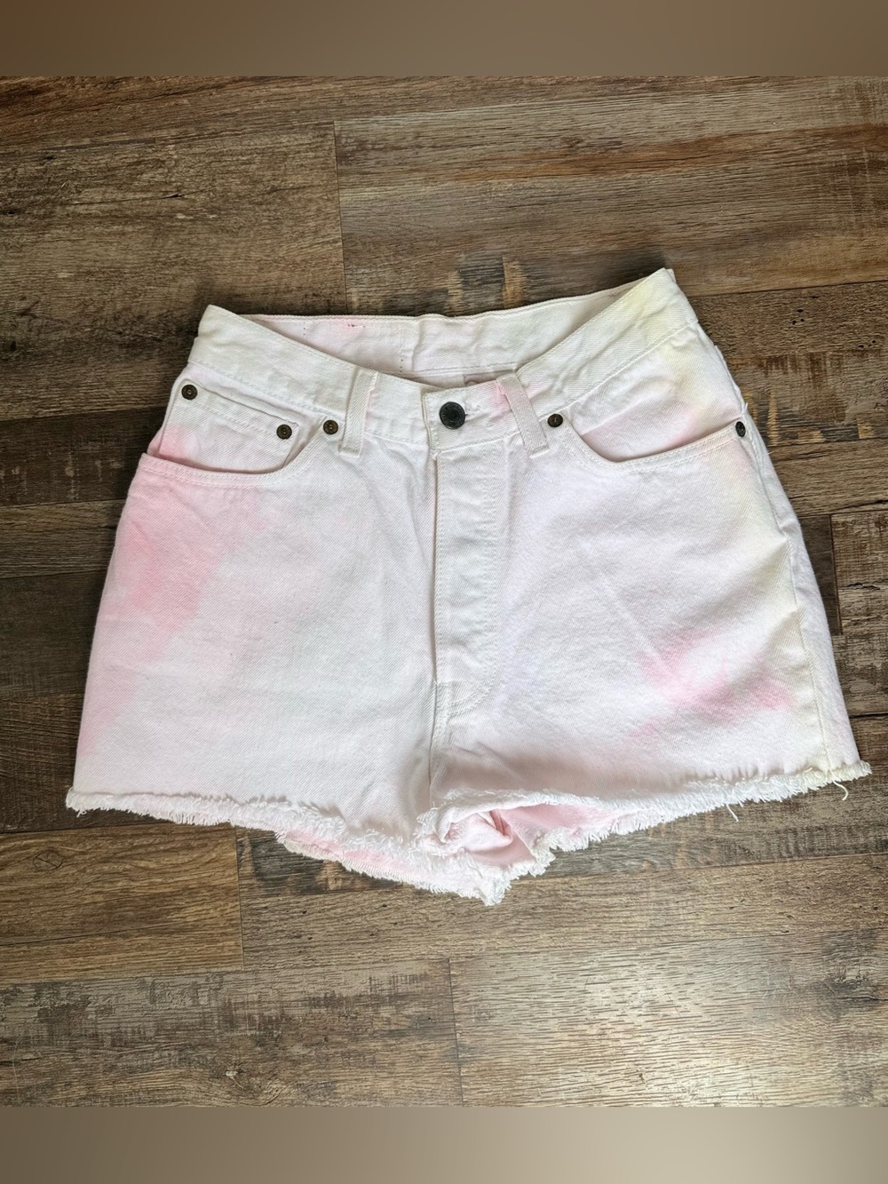 Levi's White Tie-Dye High-Rise Frayed Hem Denim Shorts